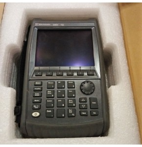 FieldFox Handheld RF Analyser